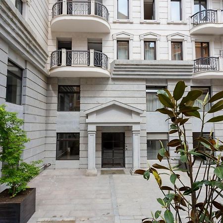 Downtown Two-Bedrom Apartment Tbilisi Esterno foto